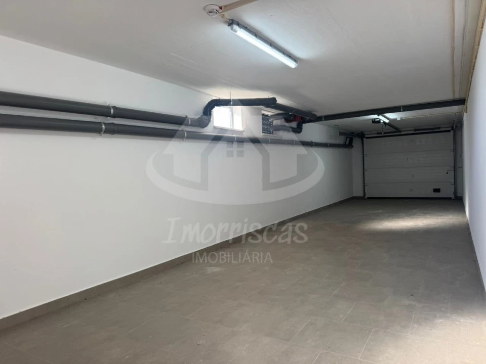 Apartamento T4 para Venda em Alcochete Foto 41