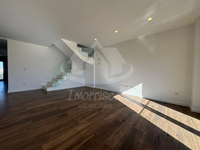 Apartamento T4 para Venda em Alcochete Foto 10