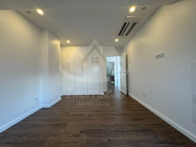 Apartamento T4 para Venda em Alcochete Foto 37