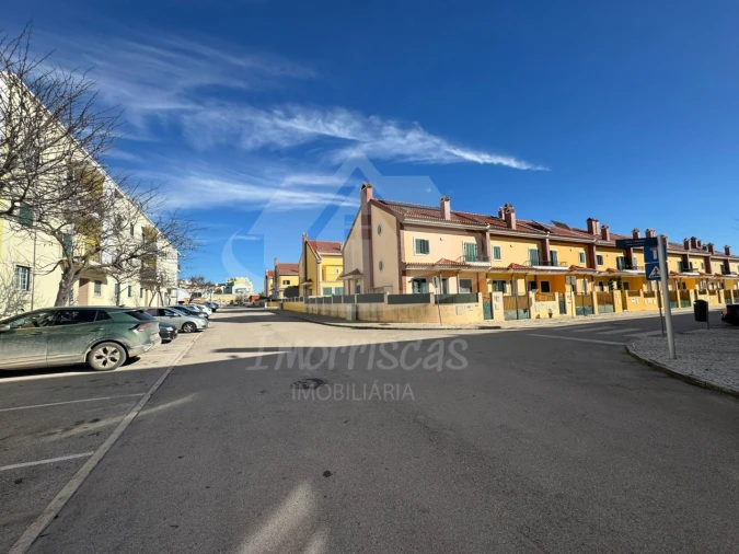 Apartamento T4 para Venda em Alcochete Foto 48