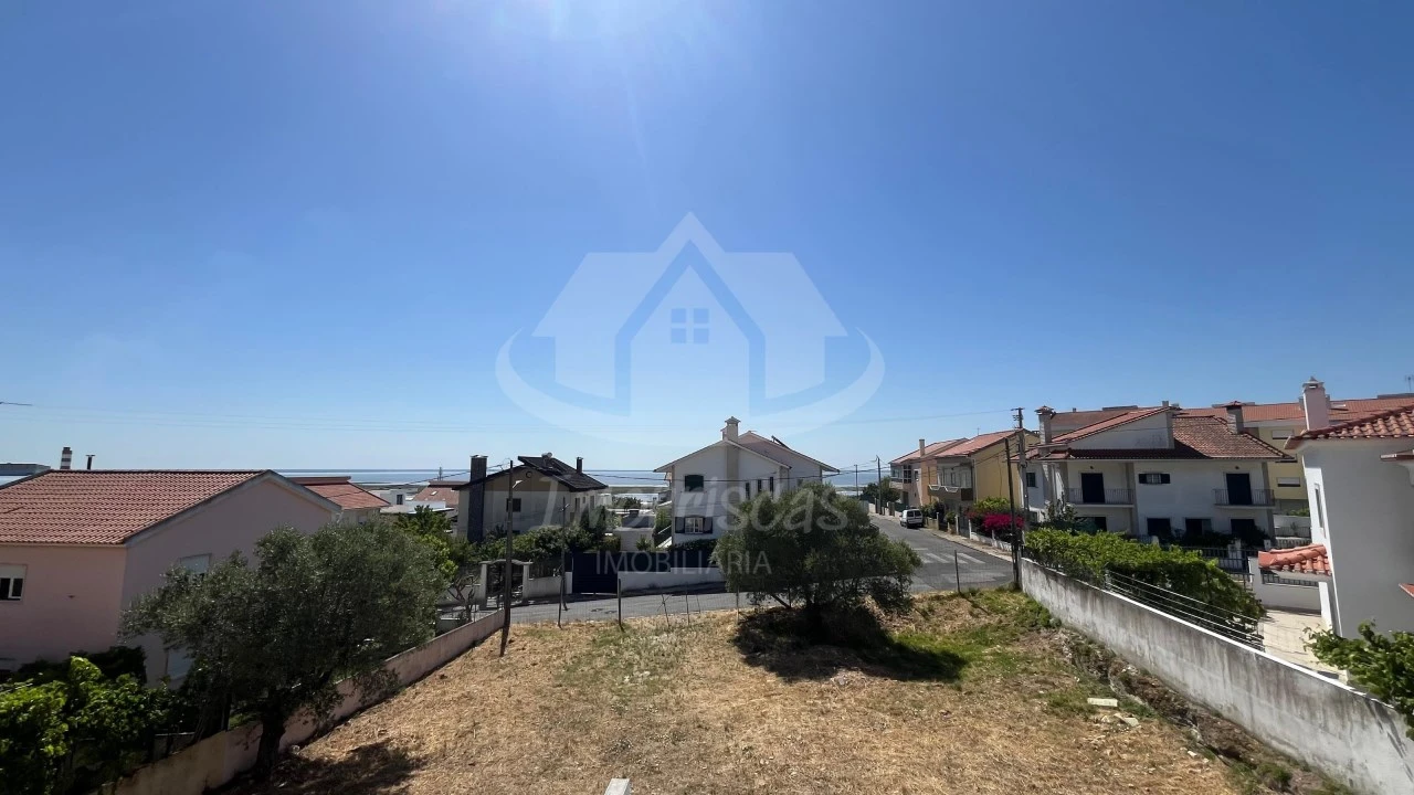 Moradia T3 para Venda em Santa Iria de Azoia, São João da Talha e Bobadela Foto 5