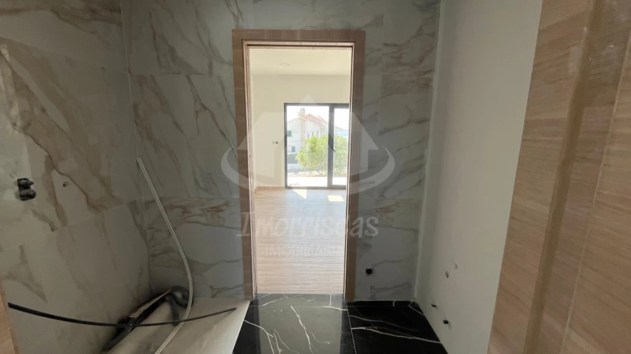 Moradia T3 para Venda em Santa Iria de Azoia, São João da Talha e Bobadela Foto 9