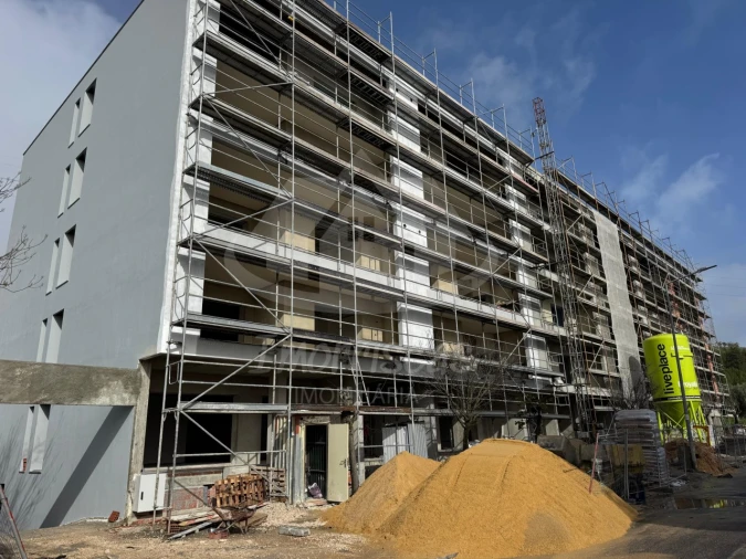 Apartamento T3 para Venda em Alverca do Ribatejo e Sobralinho Foto 1