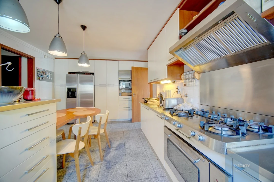 Moradia T6 para Venda em Cascais e Estoril Foto 10