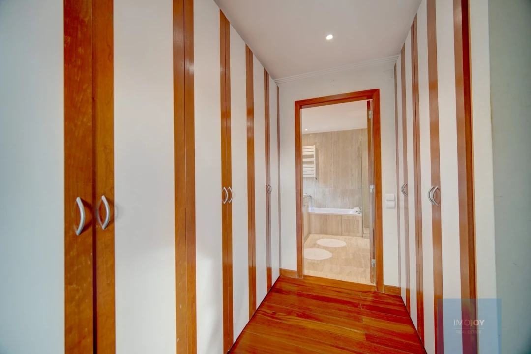 Moradia T6 para Venda em Cascais e Estoril Foto 33