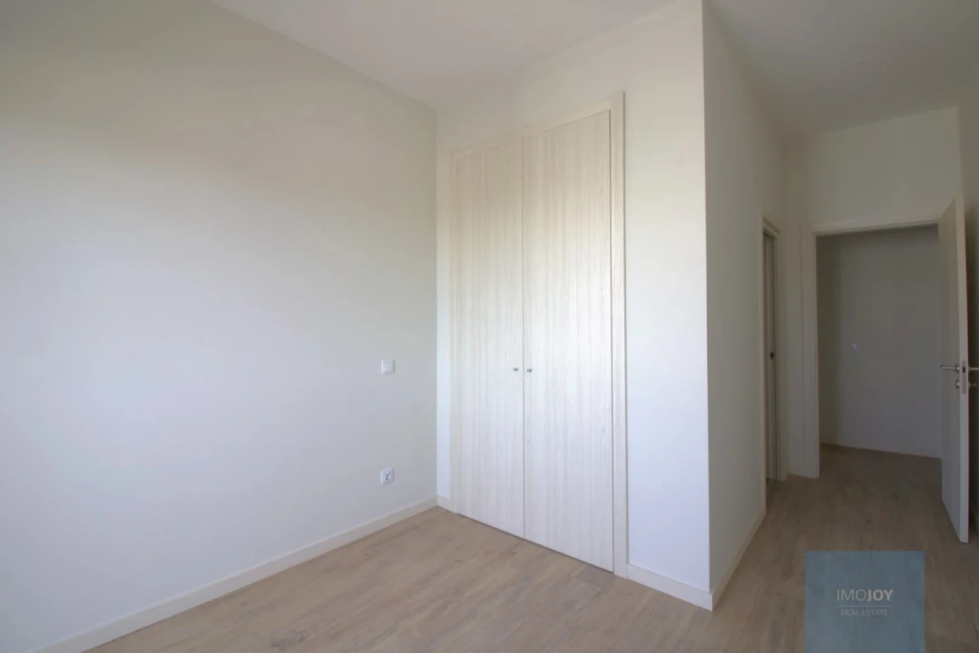 Apartamento T4 para Venda em Portimão Foto 23