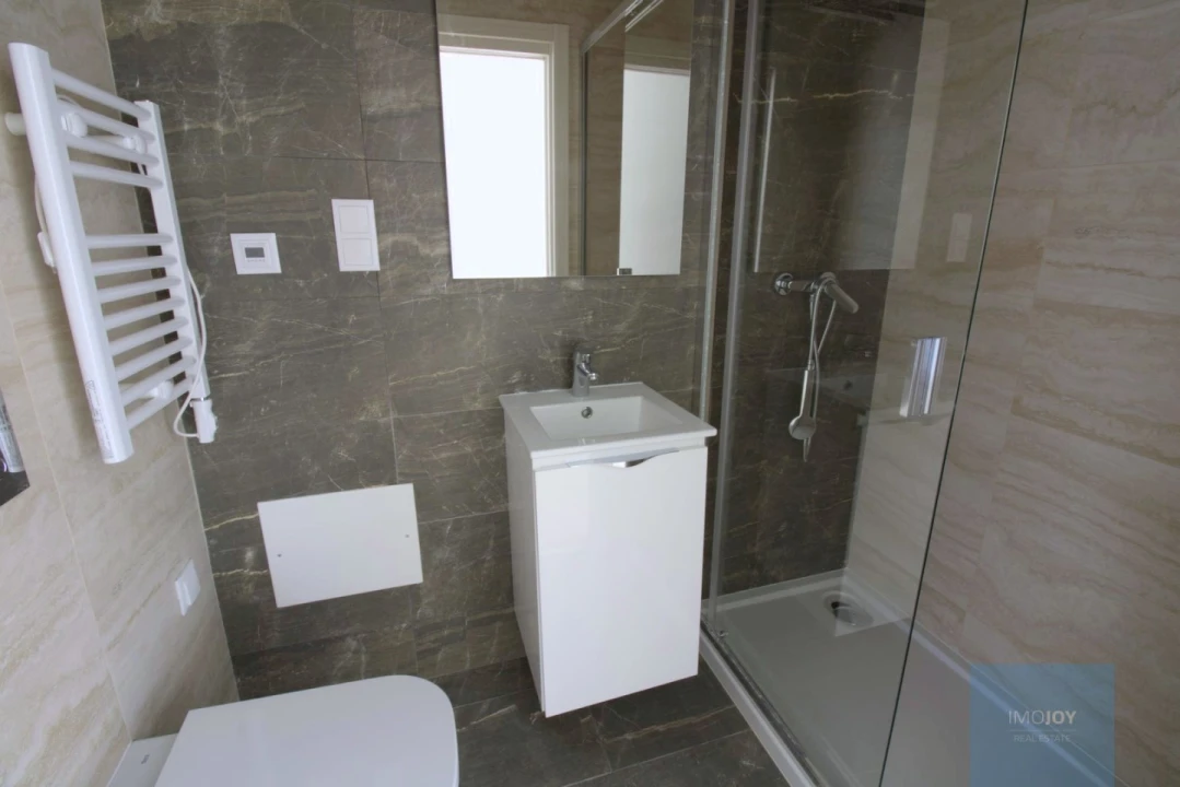 Apartamento T4 para Venda em Portimão Foto 31