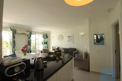 Apartamento T2 para Venda em Quarteira