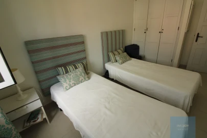 Apartamento T2 para Venda em Quarteira