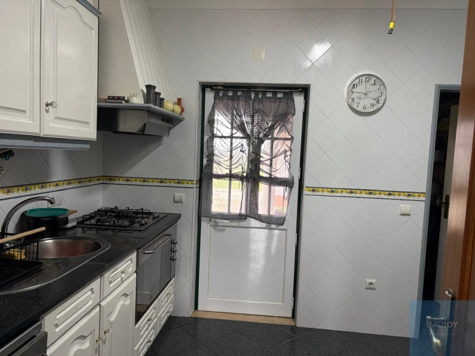 Moradia T6 para Venda em Benavente Foto 10