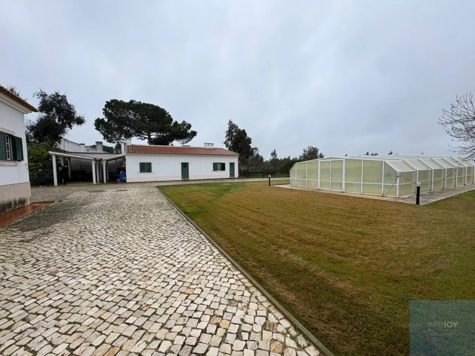 Moradia T6 para Venda em Benavente Foto 29