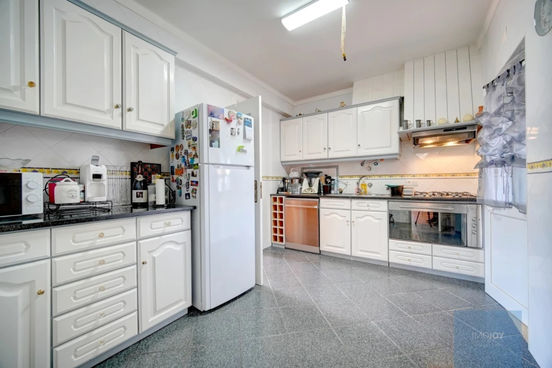 Moradia T6 para Venda em Benavente Foto 12