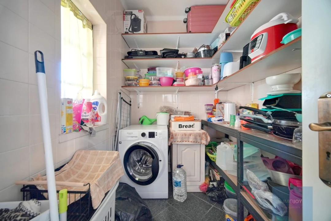 Moradia T6 para Venda em Benavente Foto 14