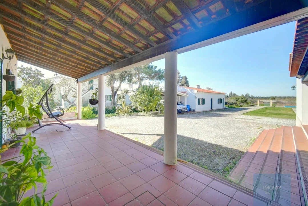 Moradia T6 para Venda em Benavente Foto 37