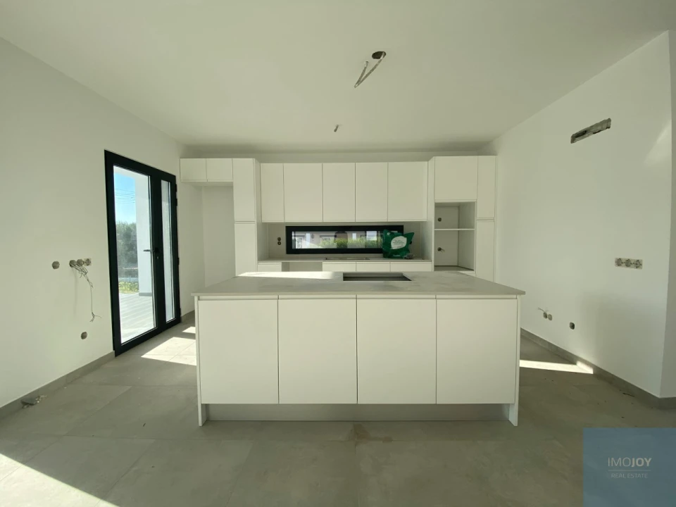 Moradia T3 para Venda em Aljezur Foto 8