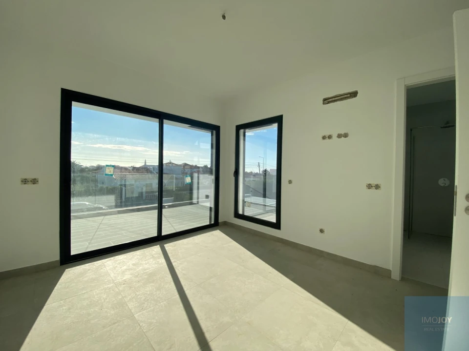 Moradia T3 para Venda em Aljezur Foto 26