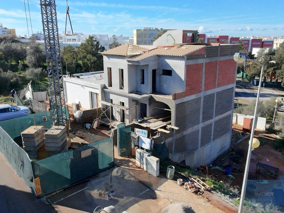 Moradia T4 para Venda em Estômbar e Parchal Foto 53