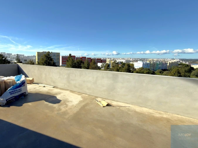 Moradia T4 para Venda em Estômbar e Parchal Foto 36