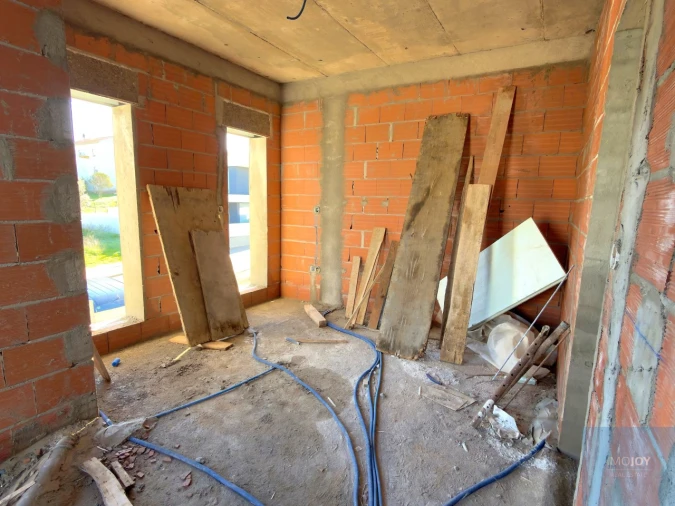 Moradia T4 para Venda em Estômbar e Parchal Foto 40