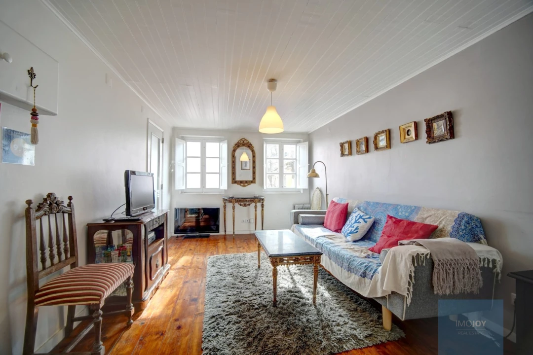 Apartamento T1 para Venda em Santa Maria Maior Foto 1