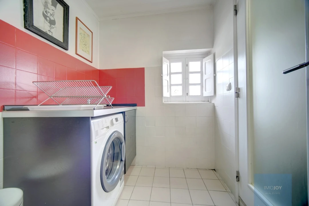 Apartamento T1 para Venda em Santa Maria Maior Foto 5