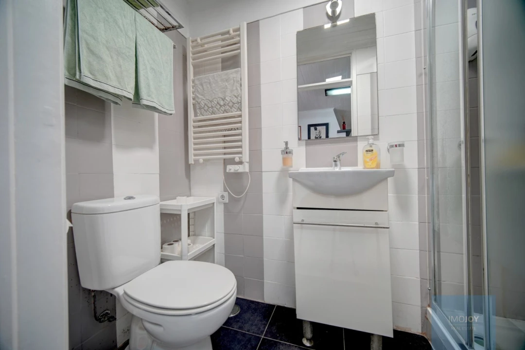 Apartamento T1 para Venda em Santa Maria Maior Foto 13
