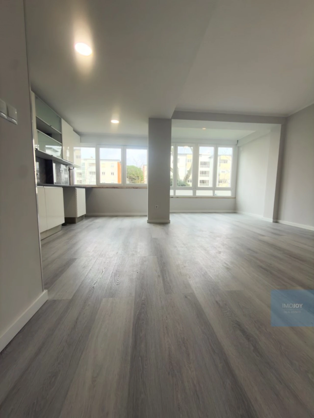 Apartamento T2 para Venda em Oeiras e São Julião da Barra, Paço de Arcos e Caxias Foto 2