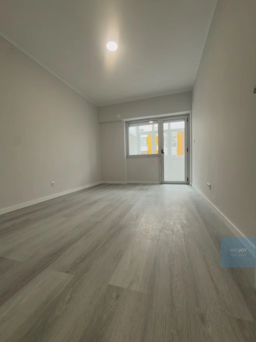 Apartamento T2 para Venda em Oeiras e São Julião da Barra, Paço de Arcos e Caxias Foto 19
