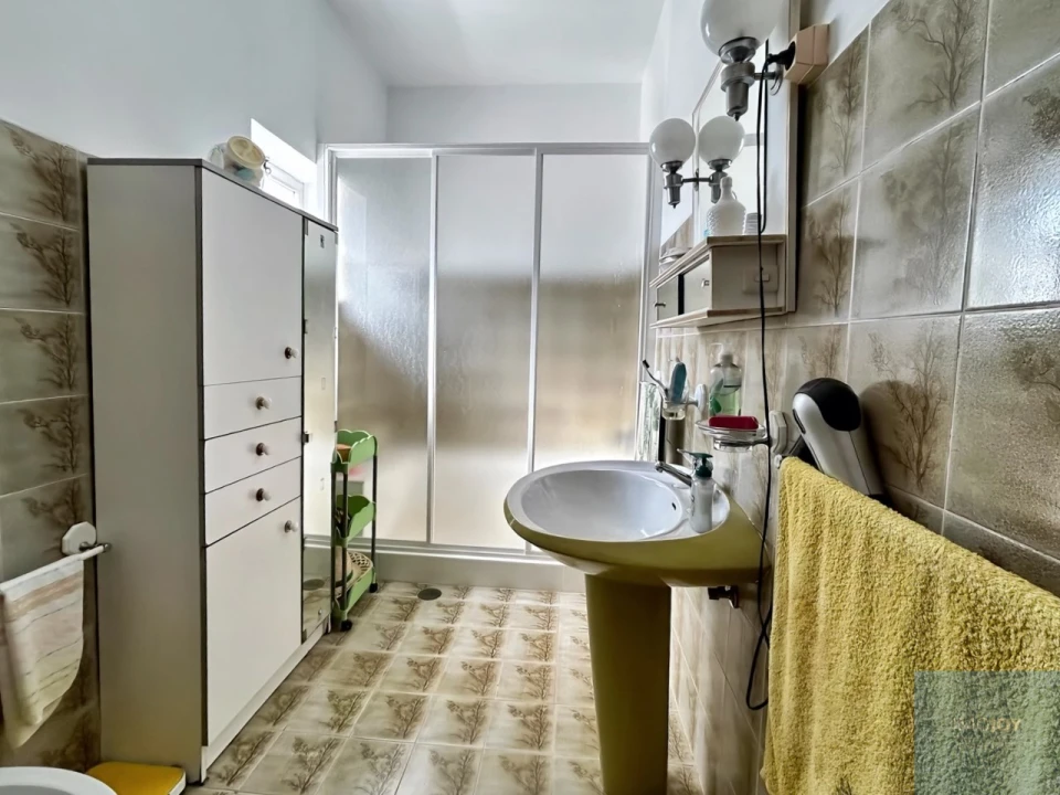 Moradia T4 para Venda em Rogil Foto 24