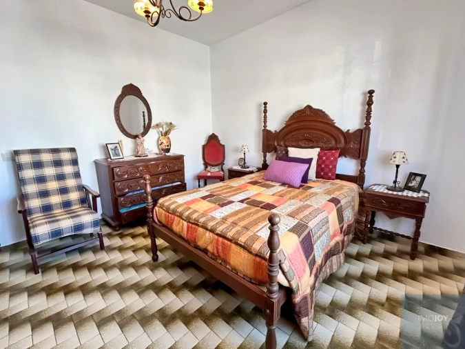 Moradia T4 para Venda em Rogil Foto 17