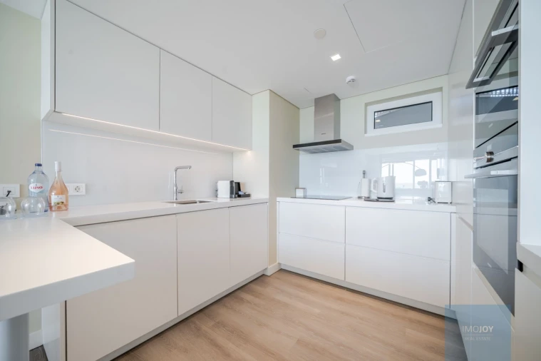 Apartamento T2 para Venda em Quarteira Foto 12