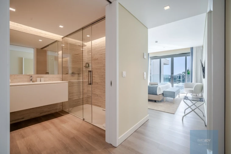 Apartamento T2 para Venda em Quarteira Foto 14