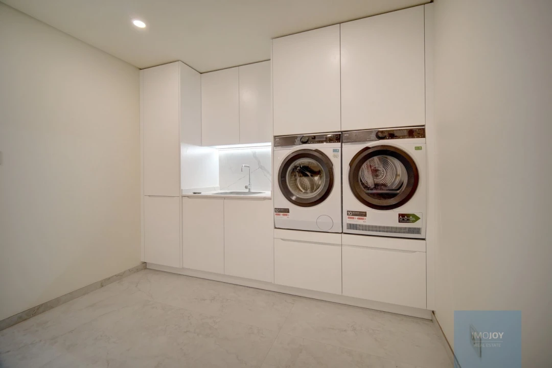 Moradia T4 para Venda em Alcabideche Foto 44