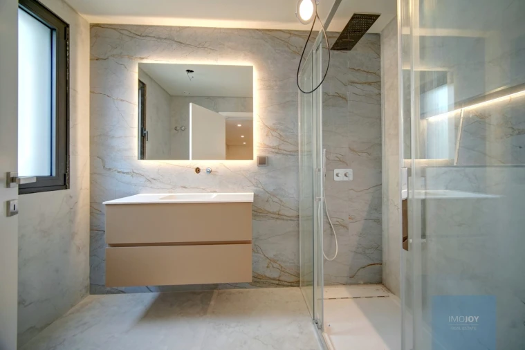 Moradia T4 para Venda em Alcabideche Foto 43