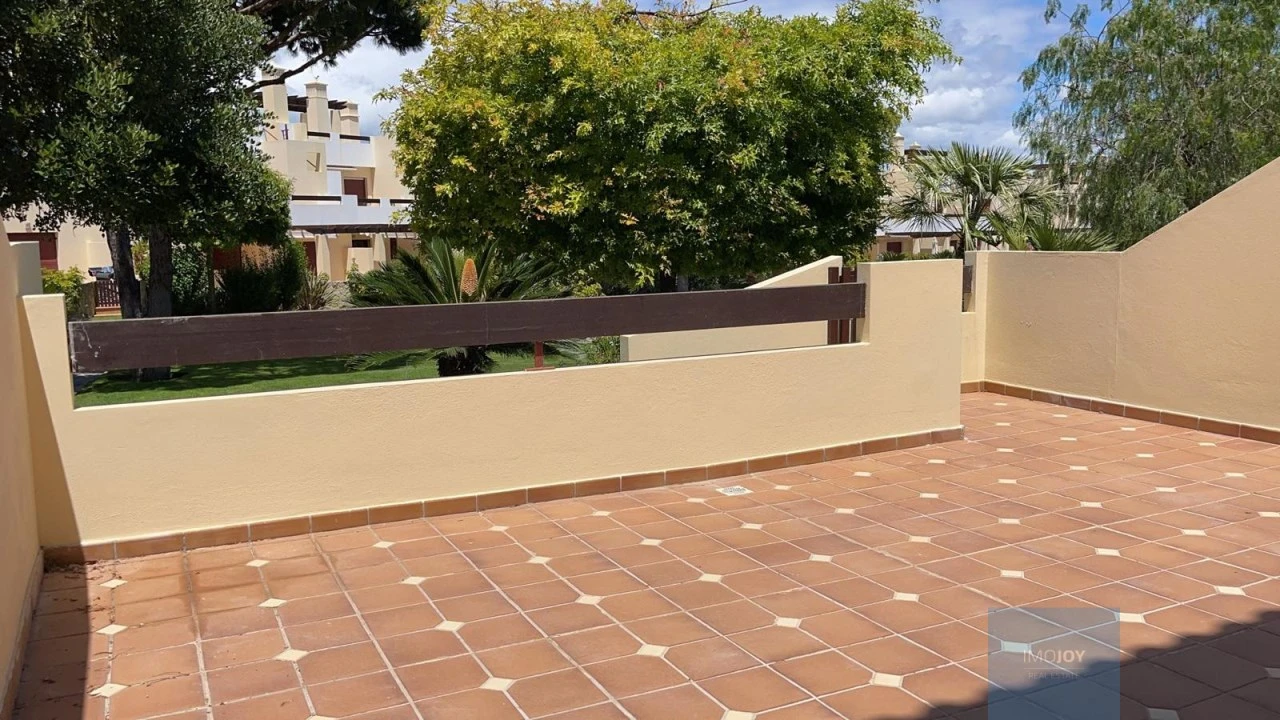 Moradia T3 para Venda em Quarteira Foto 1