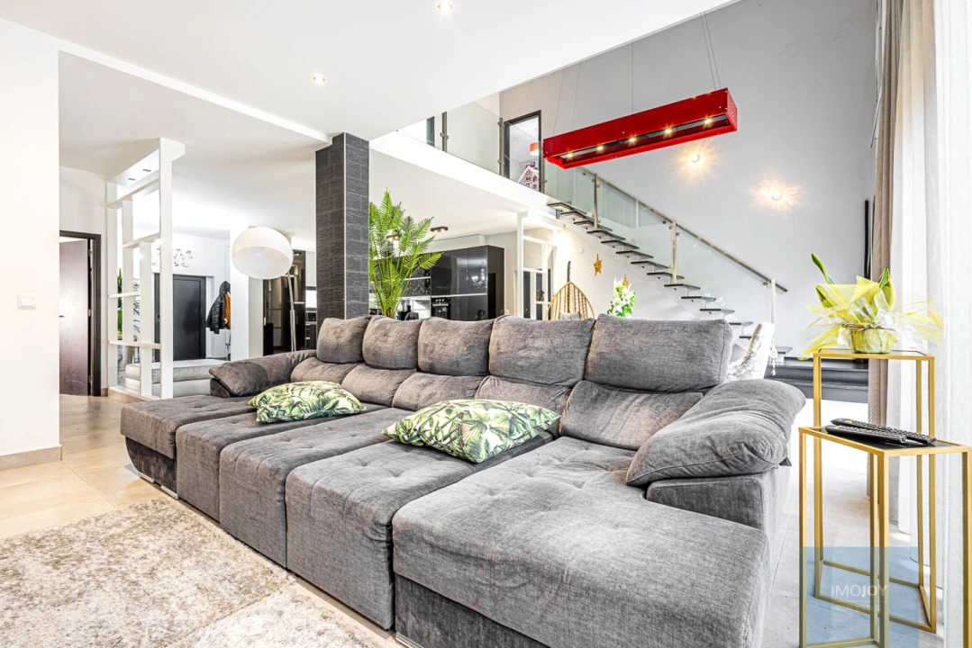 Moradia T4 para Venda em Ribeira de Nisa e Carreiras Foto 7