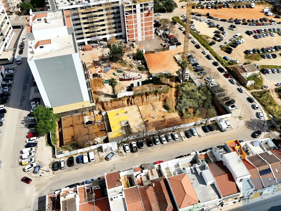 Apartamento T3 para Venda em Portimão Foto 30