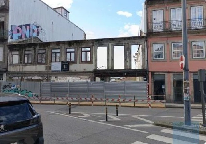 Apartamento T2 para Venda em Cedofeita, Santo Ildefonso, Sé, Miragaia, São Nicolau e Vitória Foto 9
