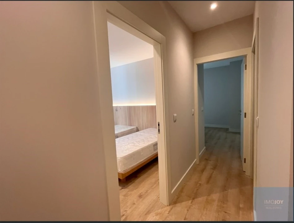 Apartamento T3 para Arrendamento em Cedofeita, Santo Ildefonso, Sé, Miragaia, São Nicolau e Vitória Foto 5
