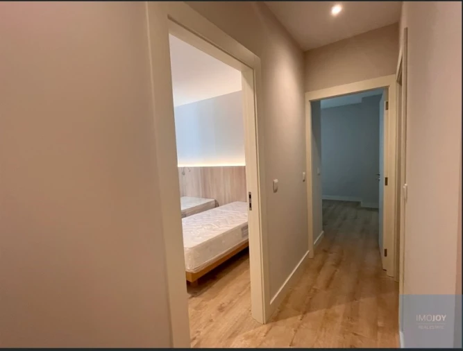 Apartamento T3 para Arrendamento em Cedofeita, Santo Ildefonso, Sé, Miragaia, São Nicolau e Vitória Foto 5