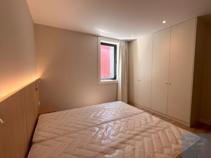 Apartamento T3 para Arrendamento em Cedofeita, Santo Ildefonso, Sé, Miragaia, São Nicolau e Vitória Foto 7