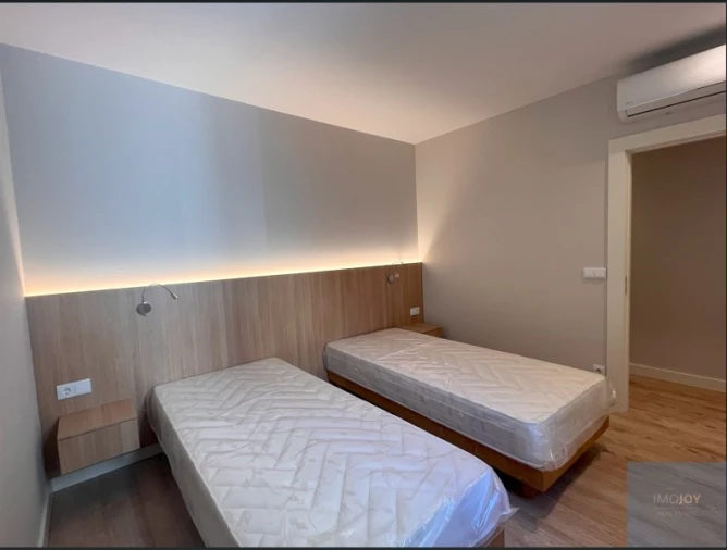 Apartamento T3 para Arrendamento em Cedofeita, Santo Ildefonso, Sé, Miragaia, São Nicolau e Vitória Foto 8