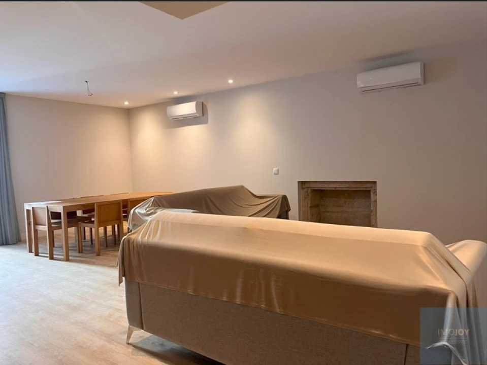 Apartamento T3 para Arrendamento em Cedofeita, Santo Ildefonso, Sé, Miragaia, São Nicolau e Vitória Foto 4