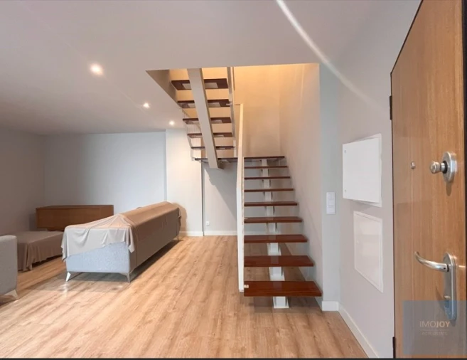 Apartamento T3 para Arrendamento em Cedofeita, Santo Ildefonso, Sé, Miragaia, São Nicolau e Vitória Foto 10