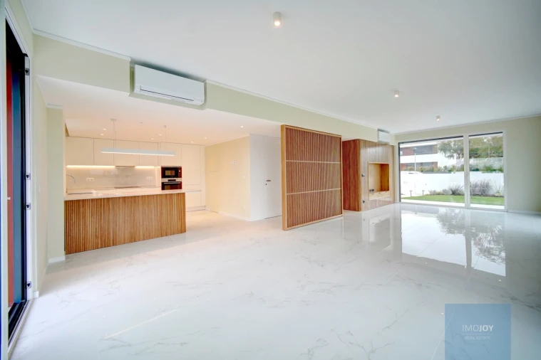 Moradia T3 para Venda em Santa Maria e São Miguel, São Martinho, São Pedro Penaferrim Foto 7