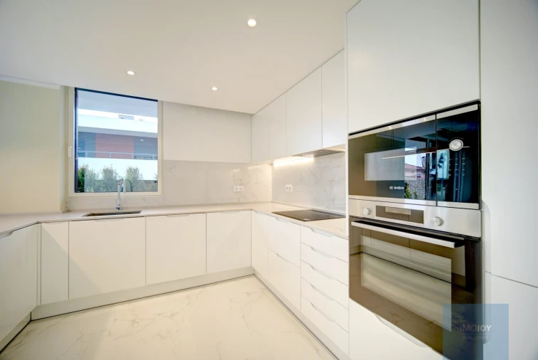 Moradia T3 para Venda em Santa Maria e São Miguel, São Martinho, São Pedro Penaferrim Foto 9