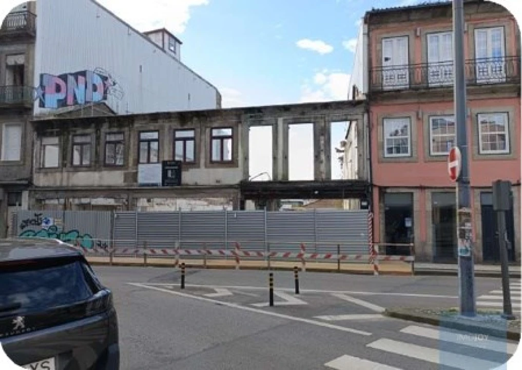Apartamento T2 para Venda em Cedofeita, Santo Ildefonso, Sé, Miragaia, São Nicolau e Vitória Foto 10