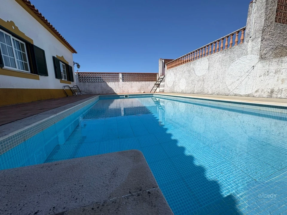 Moradia T5 para Venda em Santana do Mato Foto 2