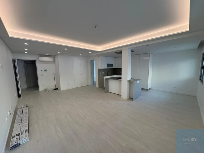 Apartamento T2 para Venda em Ericeira Foto 3