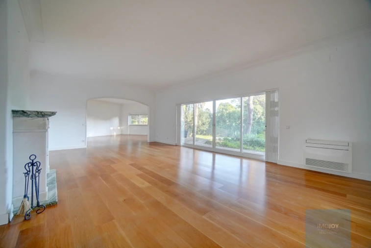 Moradia T4 para Arrendamento em Cascais e Estoril Foto 3